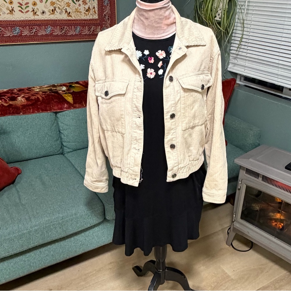 Pacific Republic Pull&Bear Corduroy Light Beige C… - image 2